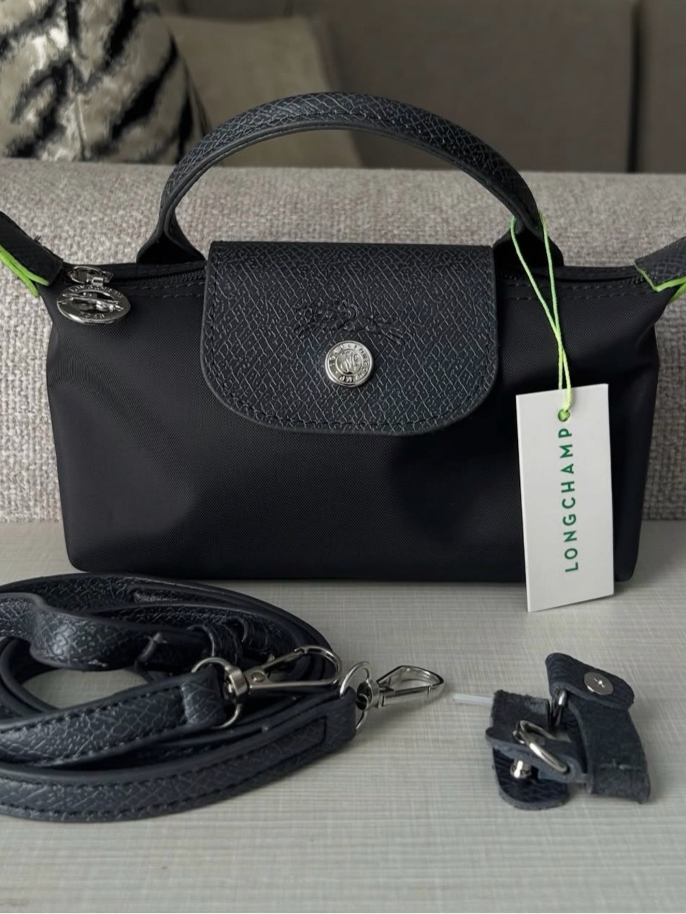 Longchamp Le Pliage Mini - Picture 2 of 4
